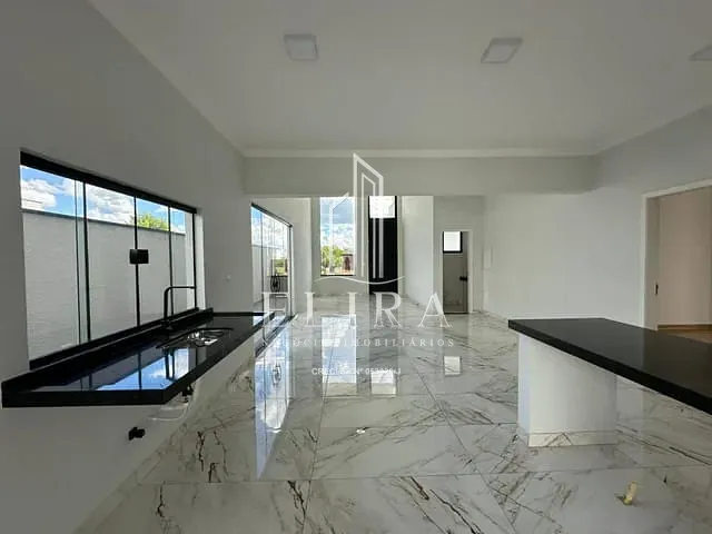 Casa com 304m² 3 quartos e 3 banheiros, à venda, no bairro Jardim Recanto das Águas em Nova Odessa