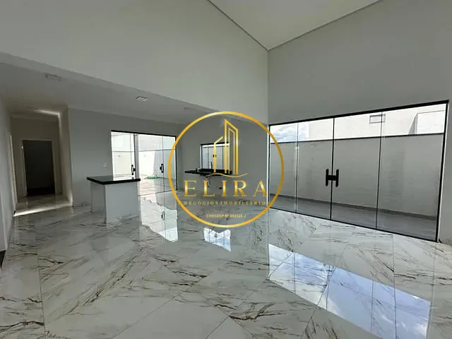 Casa com 304m² 3 quartos e 3 banheiros, à venda, no bairro Jardim Recanto das Águas em Nova Odessa