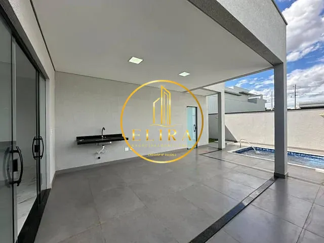 Casa com 304m² 3 quartos e 3 banheiros, à venda, no bairro Jardim Recanto das Águas em Nova Odessa