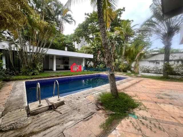 Casa 5 quartos e 8 banheiros, à venda, no bairro Barra da Tijuca em Rio de Janeiro