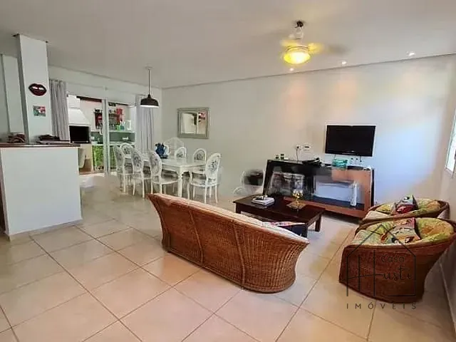 Casa 3 quartos e 3 banheiros, à venda ou para alugar, no bairro Maresias em São Sebastião