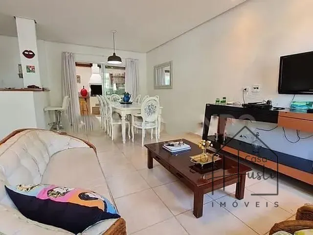 Casa 3 quartos e 3 banheiros, à venda ou para alugar, no bairro Maresias em São Sebastião