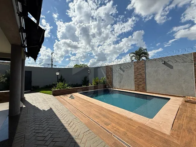 Casa com 403m² 2 quartos e 3 banheiros, à venda, no bairro Parque Residencial Cidade Universitária em Ribeirão Preto