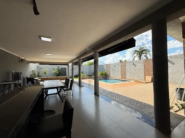 Casa com 403m² 2 quartos e 3 banheiros, à venda, no bairro Parque Residencial Cidade Universitária em Ribeirão Preto