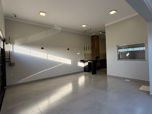 Casa com 160m² 3 quartos e 2 banheiros, à venda, no bairro Esplanada Primo Meneghetti em Franca