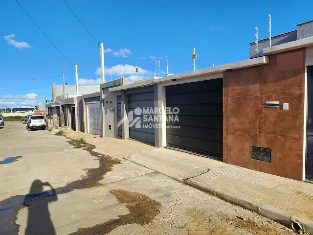Casa com 150m² 3 quartos e 1 banheiro, à venda, no bairro Primavera em Vitória da Conquista