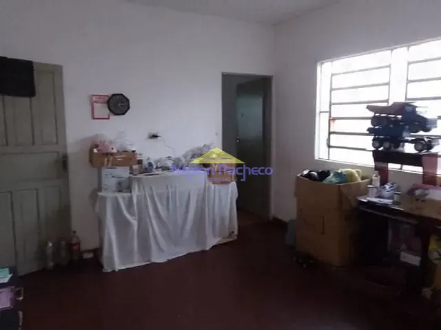 Casa com 300m² 3 quartos e 2 banheiros, à venda, no bairro Vila Bela Vista em Capivari