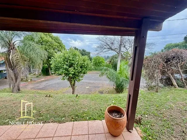 Casa com 1323m² 3 quartos e 1 banheiro, à venda, no bairro Marambaia em Vinhedo