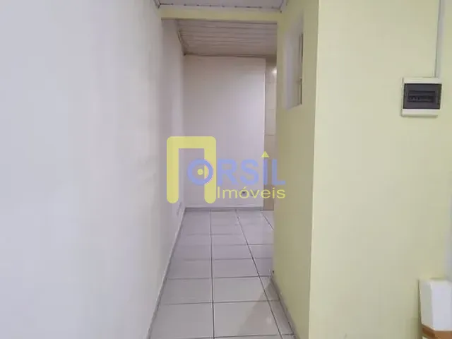 Casa com 35m² 1 quarto e 1 banheiro, para alugar, no bairro Jardim Armênia em Mogi das Cruzes