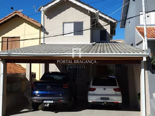 Casa com 220m² 3 quartos e 3 banheiros, à venda, no bairro Vila Santa Libânia em Bragança Paulista