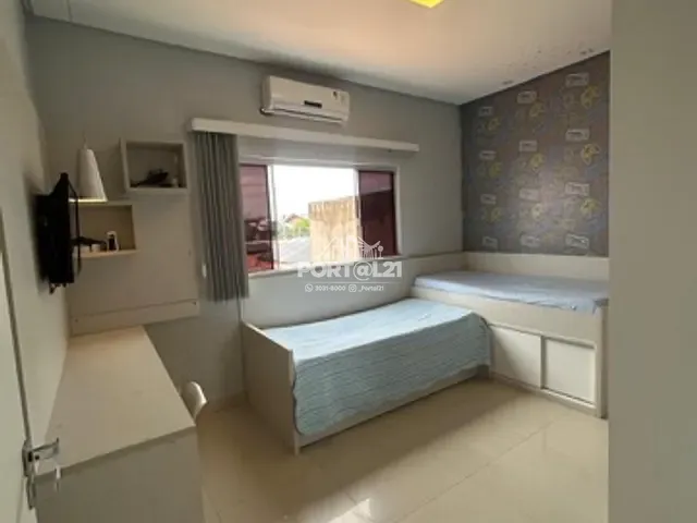 Casa 3 quartos e 2 banheiros, à venda, no bairro Cidade Universitária em Petrolina