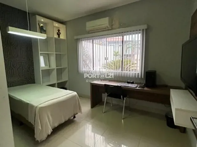 Casa 3 quartos e 2 banheiros, à venda, no bairro Cidade Universitária em Petrolina