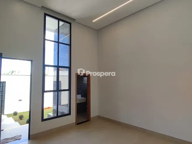 Casa com 420m² 3 quartos e 4 banheiros, à venda, no bairro Anápolis City em Anápolis