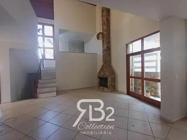 Casa 3 quartos e 3 banheiros, para alugar, no bairro Vista Alegre em Vinhedo