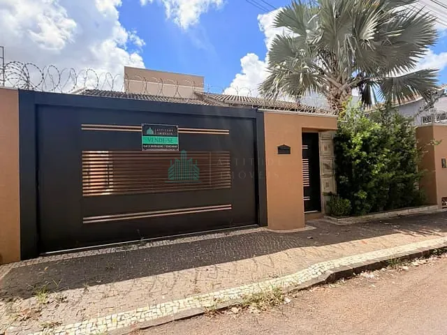 Casa 3 quartos e 3 banheiros, à venda, no bairro Alto da Boa Vista em Catalão