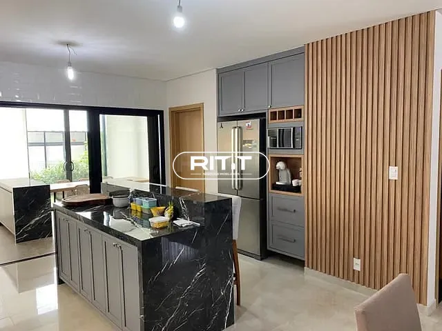 Casa com 250m² 3 quartos e 4 banheiros, à venda, no bairro Parque Ortolândia em Hortolândia