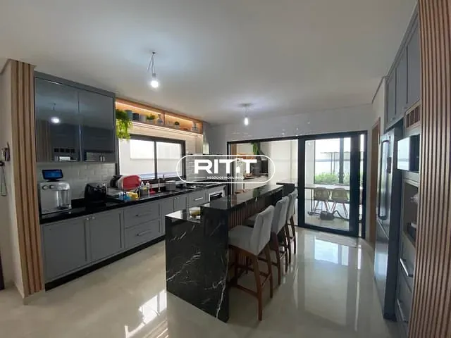 Casa com 250m² 3 quartos e 4 banheiros, à venda, no bairro Parque Ortolândia em Hortolândia