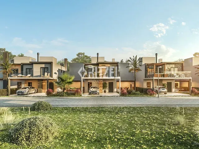 Casa 3 quartos e 3 banheiros, à venda, no bairro Jardim Mauá em Novo Hamburgo