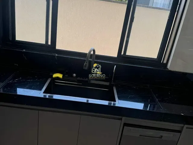 Casa com 198m² 3 quartos e 4 banheiros, à venda, no bairro Residencial Condomínio Jardim Veneza em Senador Canedo