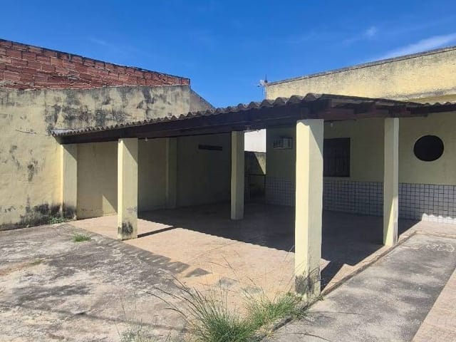 Casa 3 quartos e 2 banheiros, à venda, no bairro Cosmos em Rio de Janeiro
