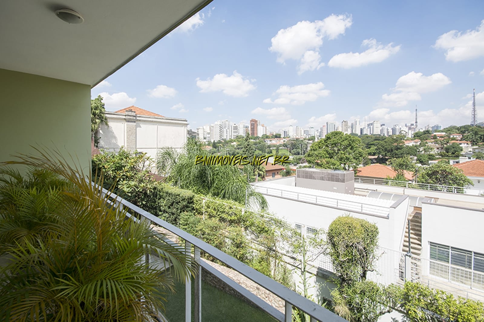 Casa à venda com 3 quartos, 3505m² - Foto 2