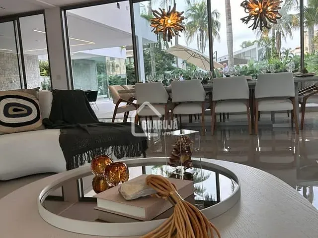 Casa com 1000m² 7 quartos e 7 banheiros, à venda, no bairro Jardim Acapulco em Guarujá