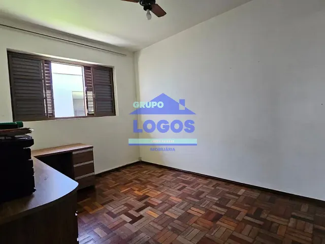 Casa 3 quartos e 3 banheiros, à venda, no bairro Lourdes em João Monlevade
