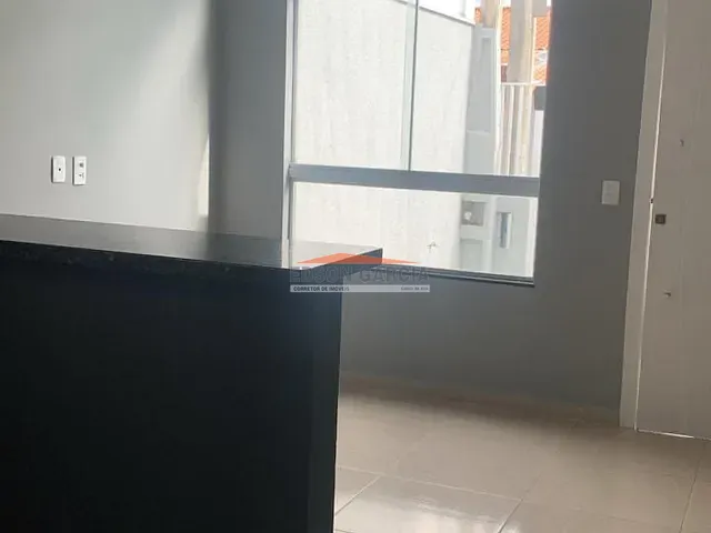 Casa 2 quartos e 1 banheiro, à venda, no bairro Jardim Santa Marta em Sorocaba