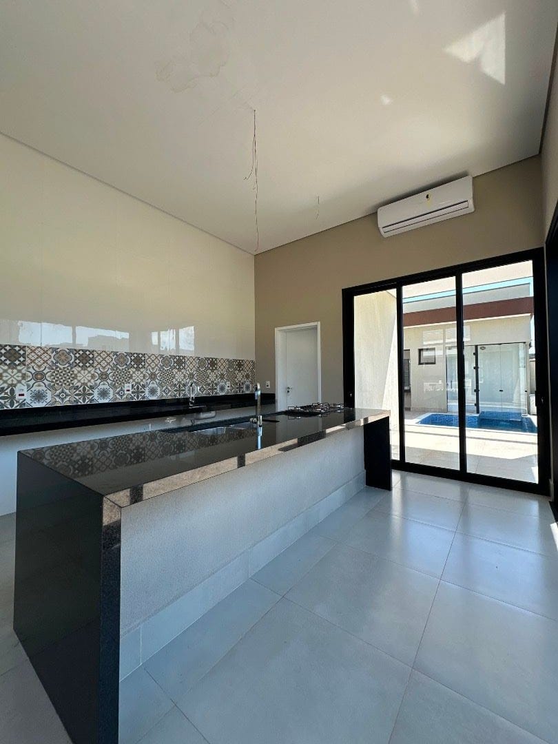 Casa, 3 quartos, 195 m² - Foto 4