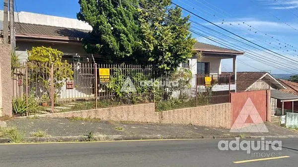 Casa, 3 quartos, 232 m² - Foto 1