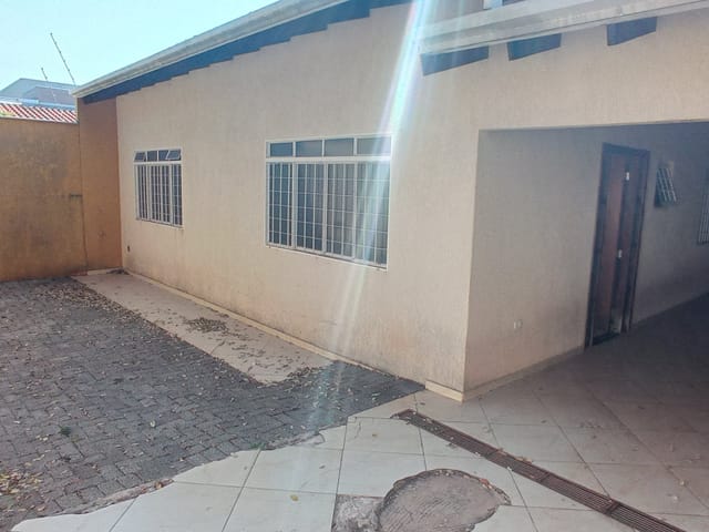 Foto do Casa - Casa à venda 3 Quartos, 1 Suite, 2 Vagas, 330M², Jardim Alah, Londrina - PR | Imobiliária Brasil