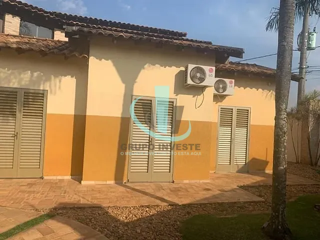 Casa com 402m² 4 quartos e 5 banheiros, à venda ou para alugar, no bairro VILA HARMONIA em ARARAQUARA