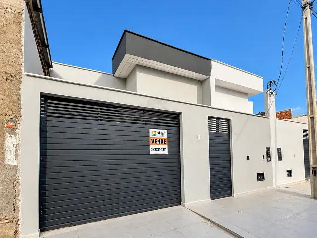 Casa 3 quartos e 1 banheiro, à venda, no bairro Clériston Andrade em Paulo Afonso