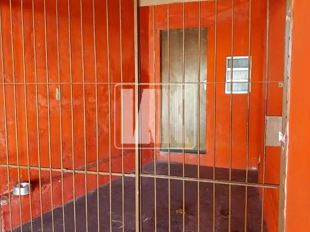 Casa com 244m² 2 quartos e 2 banheiros, à venda, no bairro Vila Guiomar em Santo André