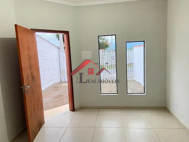 Casa com 125m² 2 quartos e 1 banheiro, à venda, no bairro Jardim Marlene Miranda em Taubaté