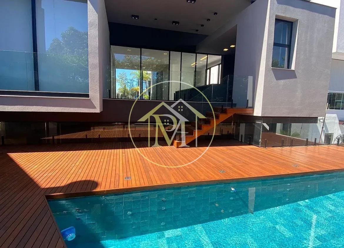 Casa, 4 quartos, 556 m² - Foto 1