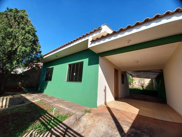 Foto do Casa - ALUGUE SEM FIADOR! CASA SEMI MOBILIADA NO JD FIGUEIRA. IMÓVEL DE 65m² EM TERRENO DE 241m² Á 7 MINUTOS DE CARRO DO CENTRO. | J. Mareze Imóveis Ltda