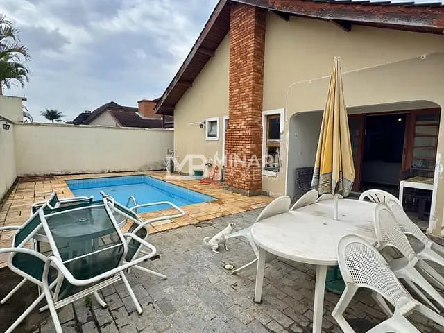 Casa 3 quartos e 4 banheiros, à venda, no bairro Alphaville em Santana de Parnaíba