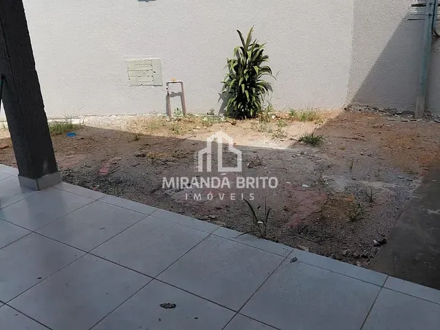 Casa 2 quartos e 1 banheiro, à venda, no bairro Setor Central em Guapó