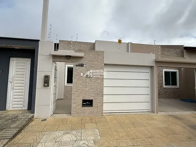 Casa 3 quartos e 2 banheiros, para alugar, no bairro Felícia em Vitória da Conquista