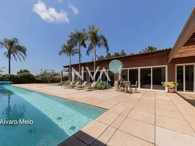 Casa com 2496m² 6 quartos e 5 banheiros, à venda, no bairro Unidade de Vizinhanças Quintas Morro do Chapéu em Nova Lima