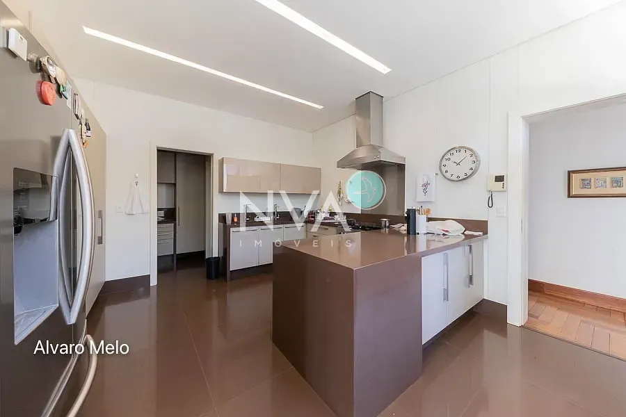 Casa, 6 quartos, 2496 m² - Foto 8