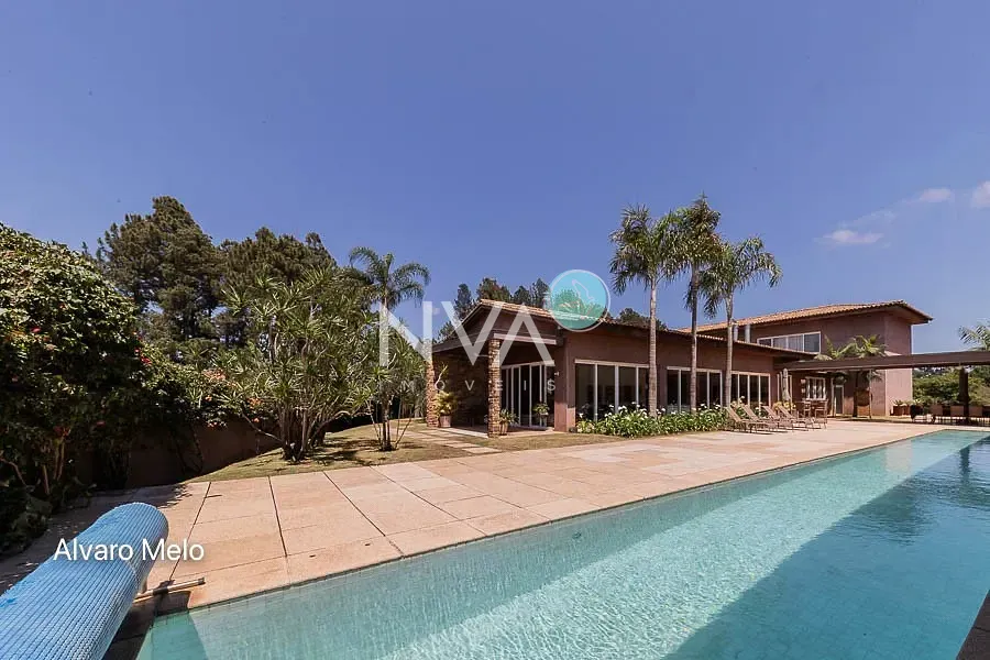 Casa, 6 quartos, 2496 m² - Foto 2