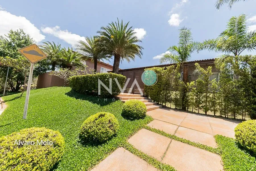 Casa, 6 quartos, 2496 m² - Foto 1