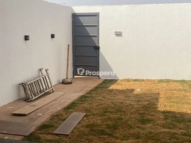 Casa com 370m² 4 quartos e 3 banheiros, à venda, no bairro Residencial Cerejeiras em Anápolis