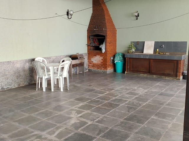 Casa com 450m² 4 quartos e 4 banheiros, à venda, no bairro Novo Rio das Ostras em Rio das Ostras