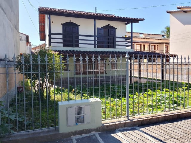 Casa com 450m² 4 quartos e 4 banheiros, à venda, no bairro Novo Rio das Ostras em Rio das Ostras
