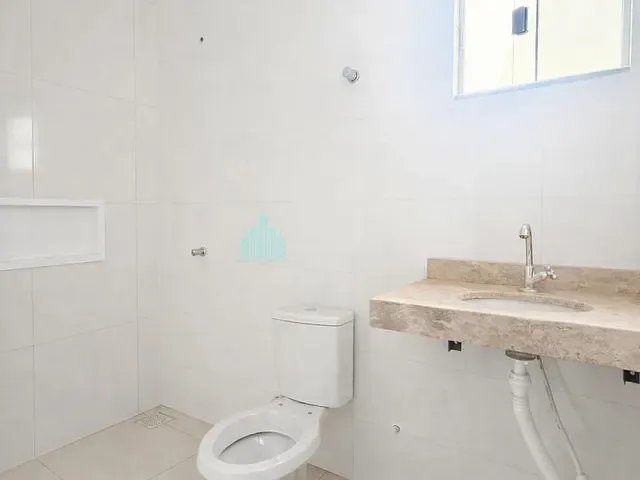 Casa 2 quartos e 1 banheiro, à venda, no bairro Residencial Parque dos Buritis em Catalão