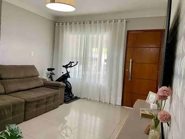 Casa 2 quartos e 1 banheiro, à venda, no bairro Santo Agostinho em Volta Redonda
