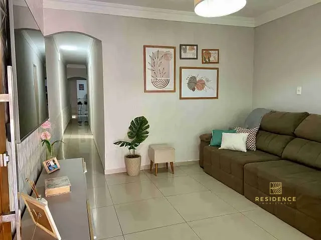Casa 2 quartos e 1 banheiro, à venda, no bairro Santo Agostinho em Volta Redonda